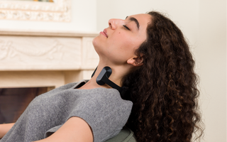 Best Neck Vibration Device in 2025 - Pulsetto